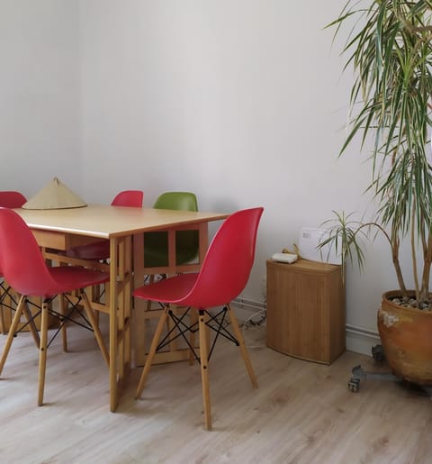 Lounge or bar, Dining area