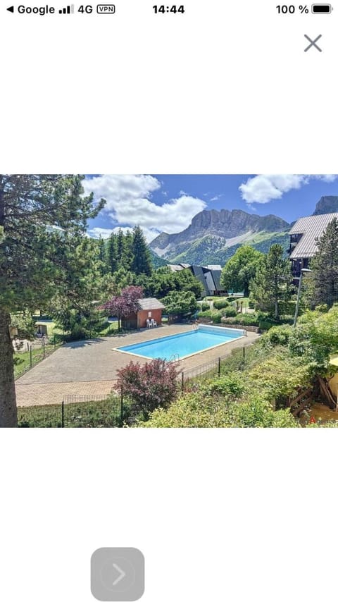Petit studio mansardé 18 m2 avec piscine gratuite Apartment in Provence-Alpes-Côte d'Azur