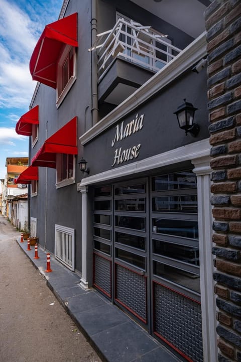 Property building, Street view