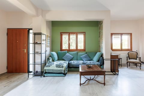 Facade/entrance, Living room