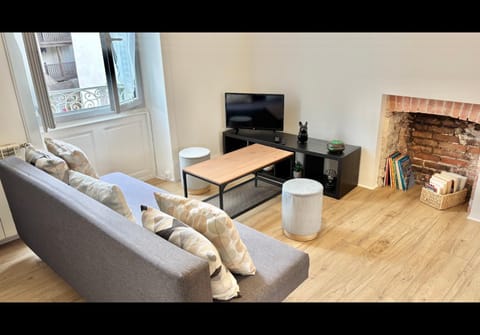 Appartement confort deux Etoiles Apartment in Dole