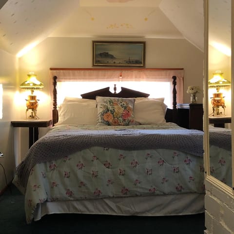 Near the pier Hotel in Astoria