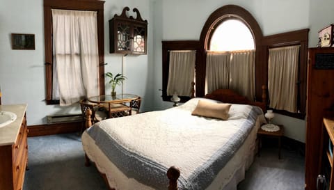 Near the pier Hotel in Astoria