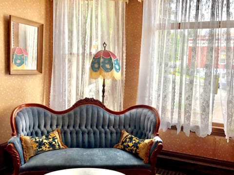 Near the pier Hotel in Astoria