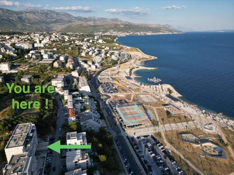 Family apartment with huge terrace and hot tub - Franka Apartment in Split