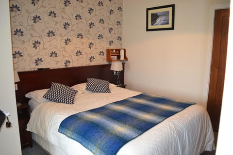 Churchfield B&B Bed and Breakfast in Doolin