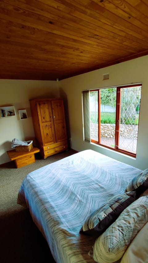 Whale of a Time - Sedgefield Apartment in Eastern Cape