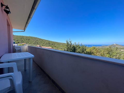 Conte Čikara Apartment Apartment in Šibenik-Knin County, Croatia