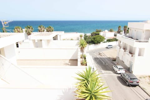 City view, Sea view
