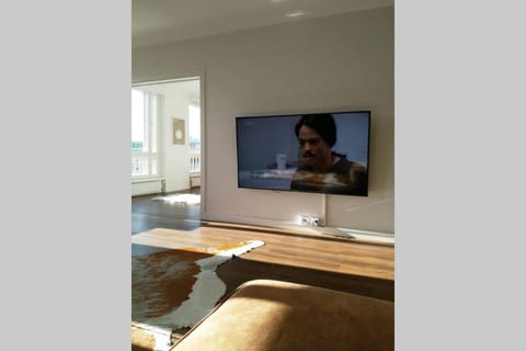 90m2 on pedestrian street on Top Floor, penthouse suite, great view! Incl linen and all Apartment in Finland