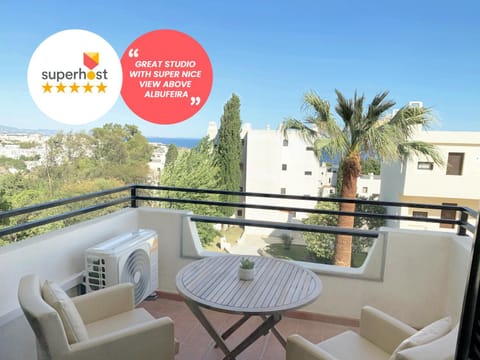 Balcony/Terrace, City view, Mountain view, Sea view, Inner courtyard view