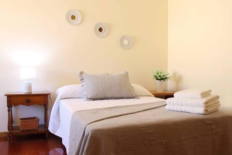 Piso Castelao con terraza y aparcamiento privado Apartment in Cambados