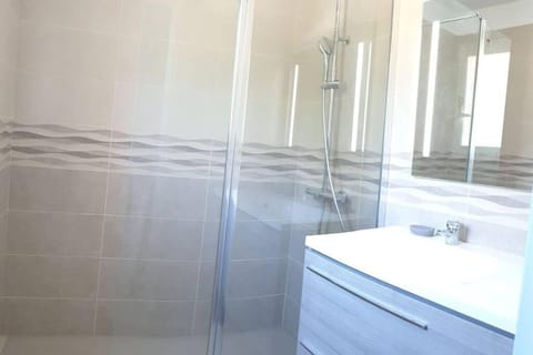 Les Ecureuils Apartment in Saint-Raphael