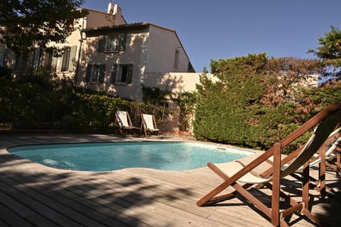 Property building, Day, Garden, Hiking, Cycling, Garden view, Pool view, Swimming pool, children, young children, Family, internet, sunbed, air conditioner