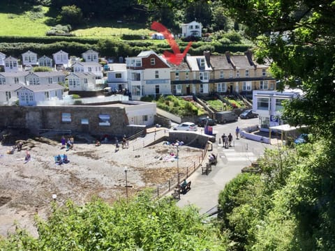 Property building, Natural landscape, Beach, Hiking, Sea view, Location