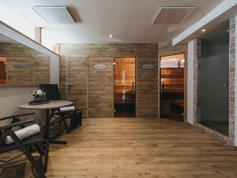 Sauna, Spa and wellness centre/facilities