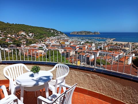 Bird's eye view, Balcony/Terrace, City view, Landmark view, Sea view