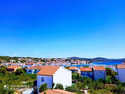 Apartmani Henjak Apartment in Tisno