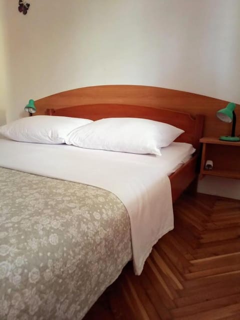 Apartmani Henjak Apartment in Tisno