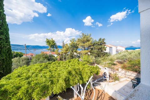 Natural landscape, Garden, Garden, Balcony/Terrace, Garden view, Sea view