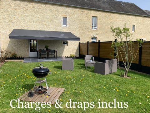 Gîte avec jardin à 1,5 km des plages du débarquement Apartment in Normandy