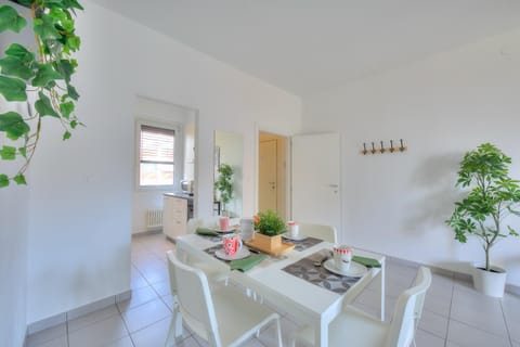 Dining area, Dining area