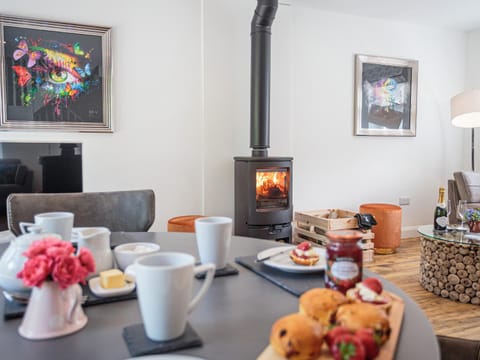 Squirrel Cottage House in England