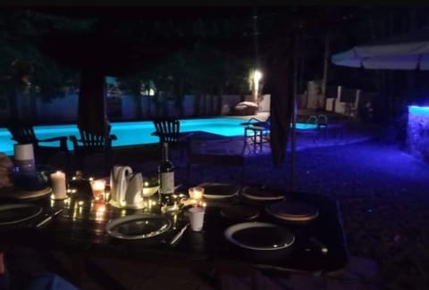 VILLA STRAVANATA - Large Pool, Car and Large Whirlpool Jacuzzi Villa in Sardinia