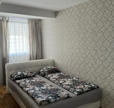 Apartman CITY CENTER 1-šetalište Apartment in Federation of Bosnia and Herzegovina
