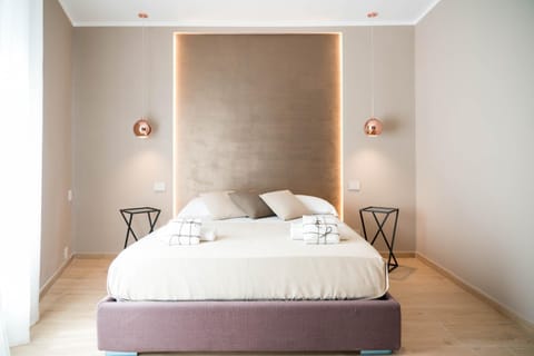 Photo of the whole room, Decorative detail, Bedroom
