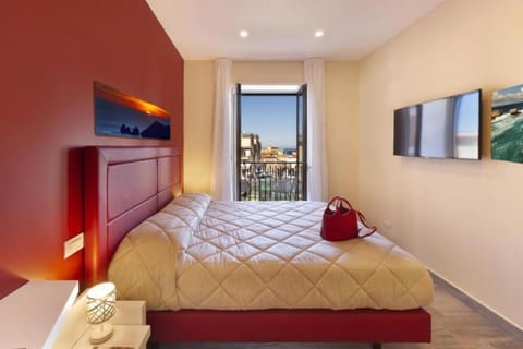 TV and multimedia, Decorative detail, Bedroom