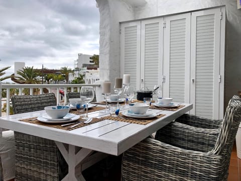 View (from property/room), Balcony/Terrace