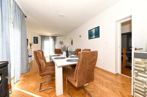 Apartment Boomerang Apartment in Zadar County