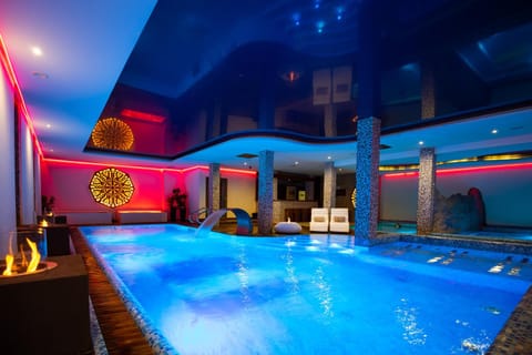 Spa and wellness centre/facilities, Pool view, Swimming pool