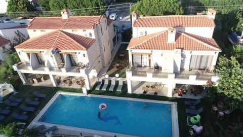 Property building, Pool view, Swimming pool, Swimming pool