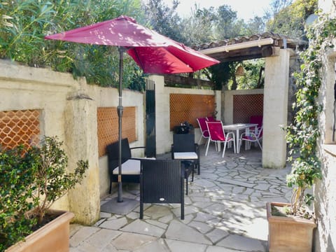 Maisonnette au calme et proche mer House in Mandelieu-La Napoule