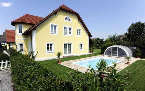 Property building, Facade/entrance, Garden, Swimming pool