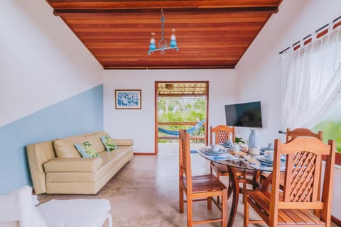 Communal lounge/ TV room, Dining area
