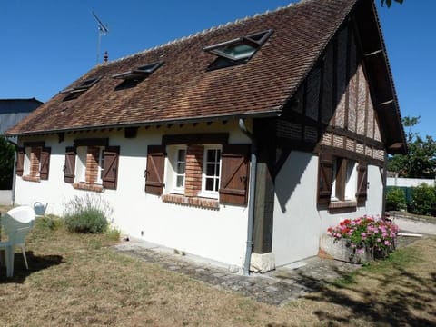 Gite les Bruyères House in Centre-Val de Loire