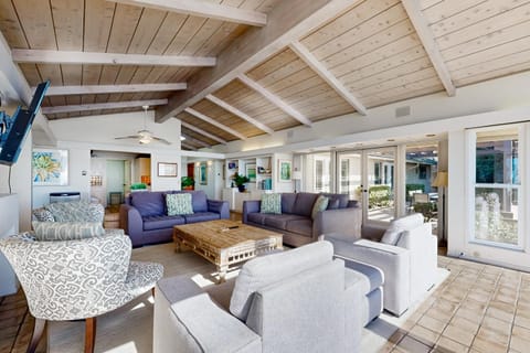 Forever Views House in Ocean Beach