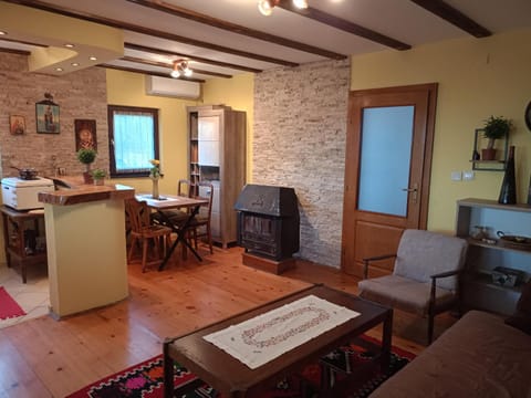 Dedinje House in Serbia