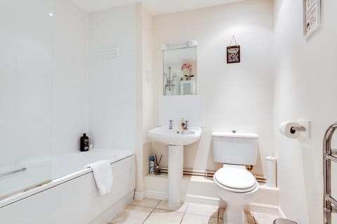 Toilet, Bathroom, Bath