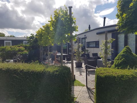 Stuyvesanthof scheldeoord chalet 710 Chalet in Zeeland, Netherlands