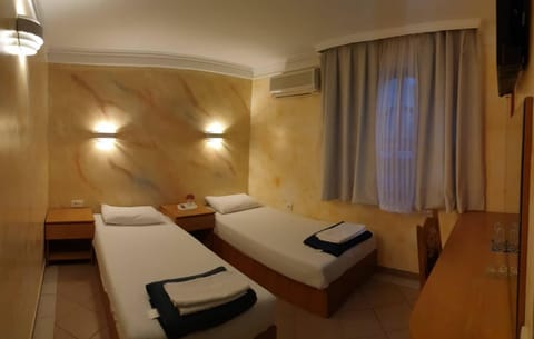 ESTRADA Lux Hotel in Belgrade