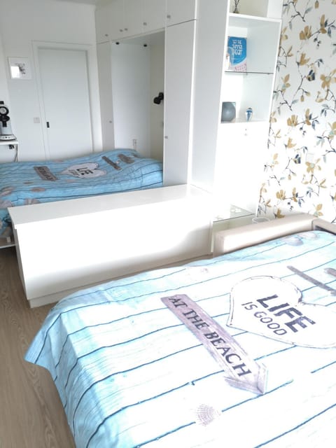 Zeester en koffie. Apartment in Koksijde