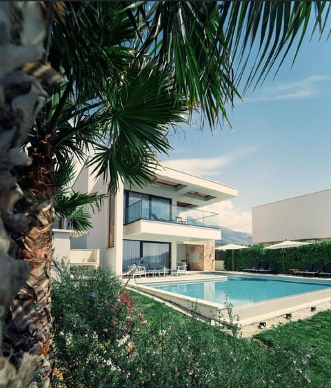 Beachfront Villa with Heated Infinity Pool and Direct Sea Access Kastela near Split Villa in Šibenik-Knin County, Croatia