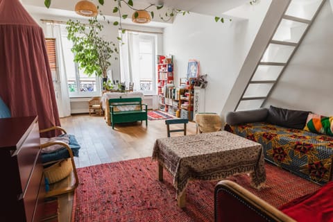 Bright atypical duplex in Menilmontant Apartment in Paris