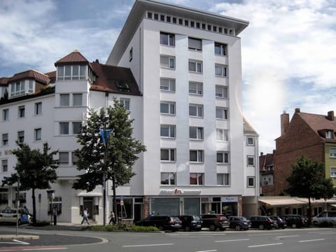 Property building, Facade/entrance