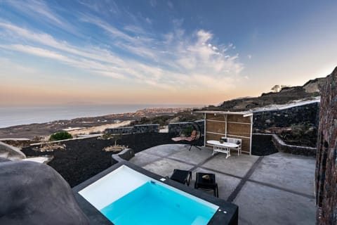 Natural landscape, Hot Tub, View (from property/room), Balcony/Terrace, Sea view, Sunset
