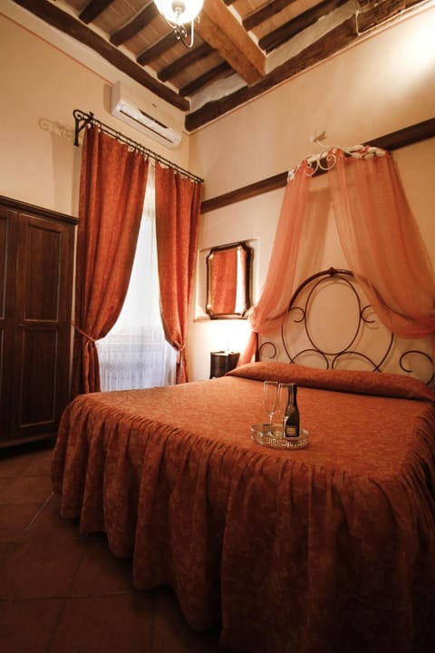 Antica Residenza Cicogna Bed and Breakfast in Siena